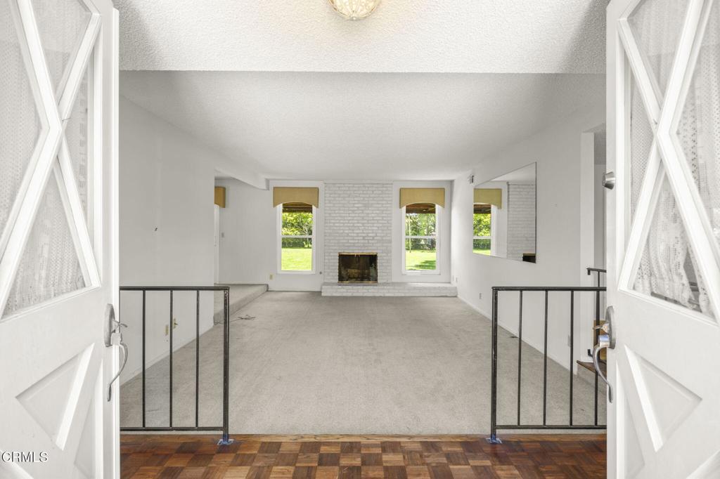 45 Brea Court