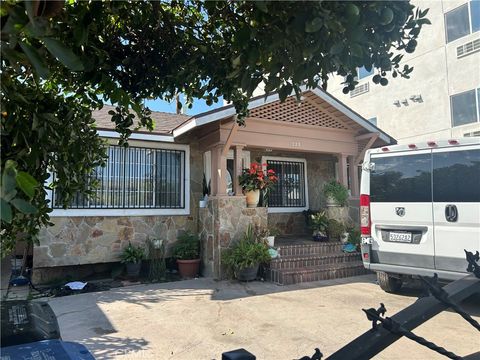 222 W 87th Los Angeles CA 90003