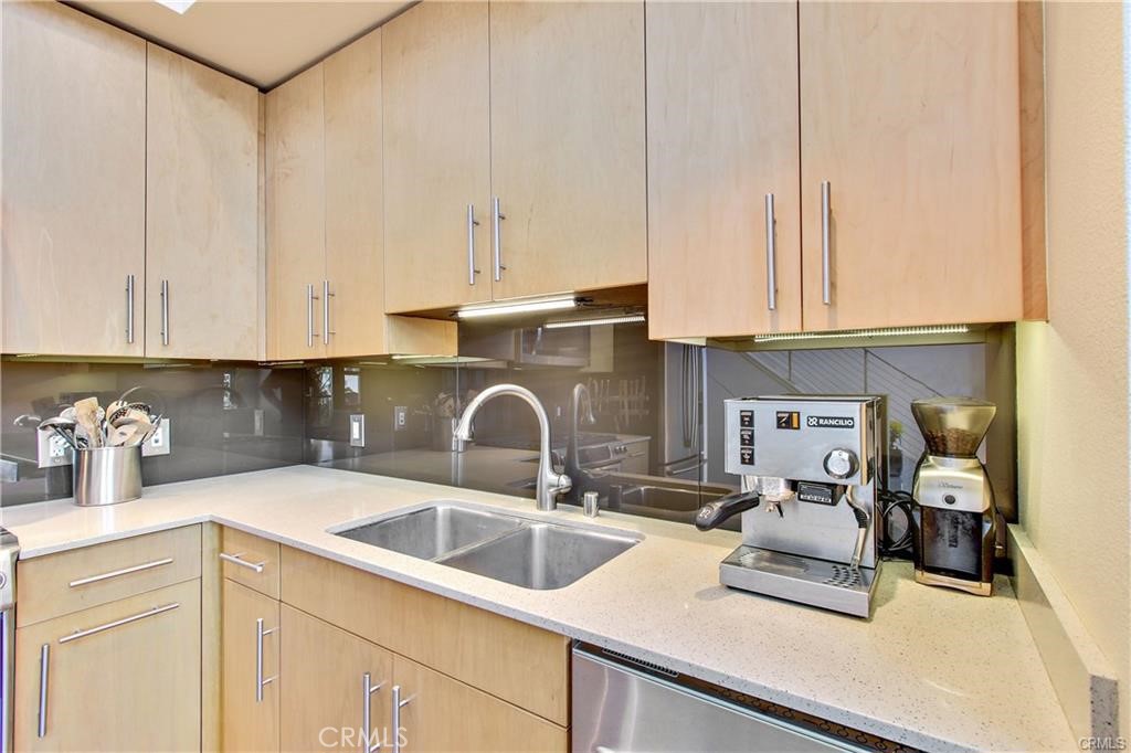 133 The Promenade N 408