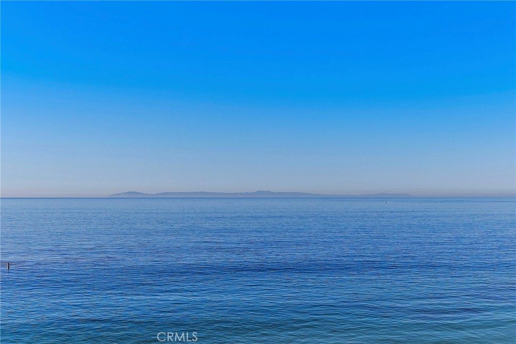 Photo of 609 Sleepy Hollow Lane #15, Laguna Beach, CA 92651 (MLS # LG26011347)