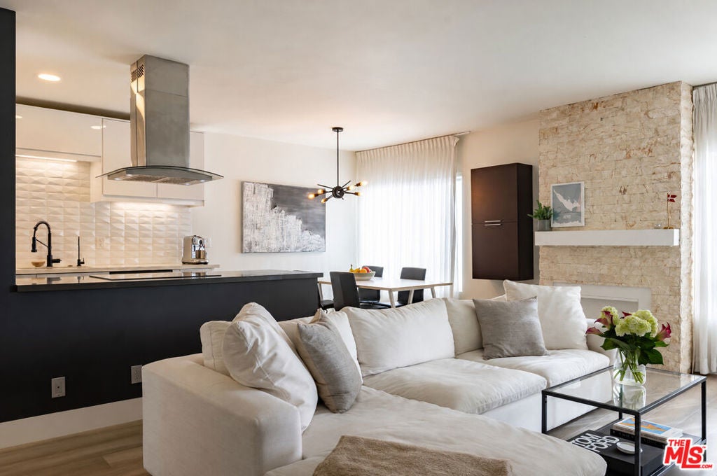 Photo of 10654 Wilkins Avenue #5, Los Angeles, CA 90024 (MLS # 26103214)