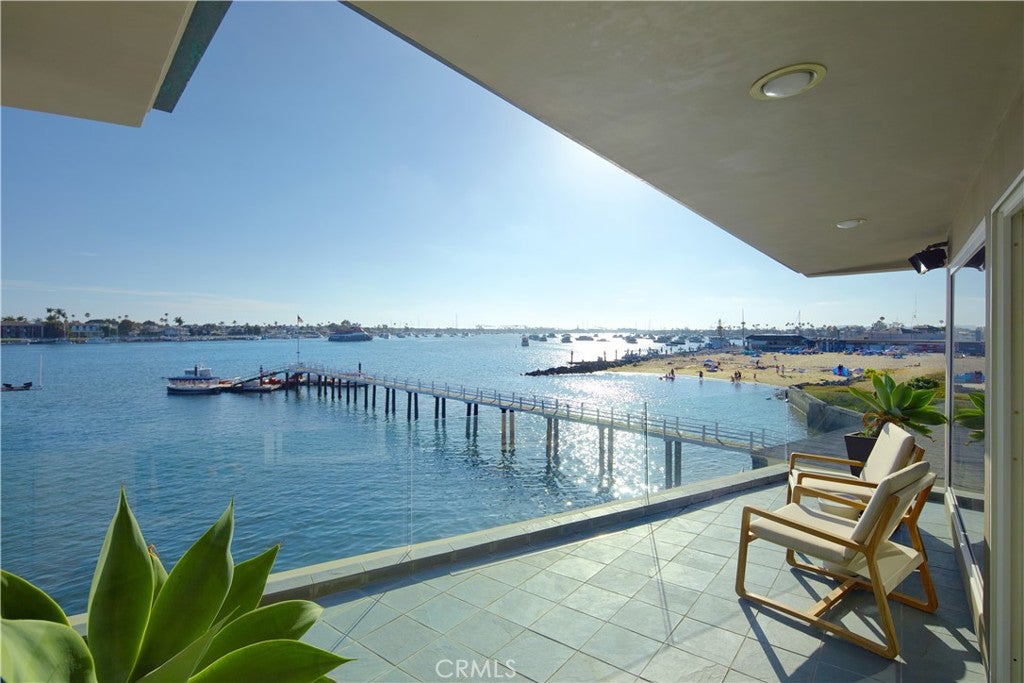 2027 Bayside Drive, Corona Del Mar CA 92625 - Photo 36
