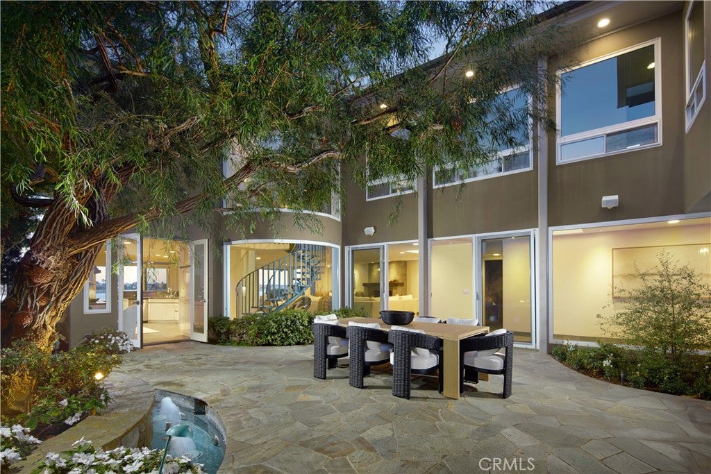 2027 Bayside Drive, Corona Del Mar CA 92625 - Photo 9