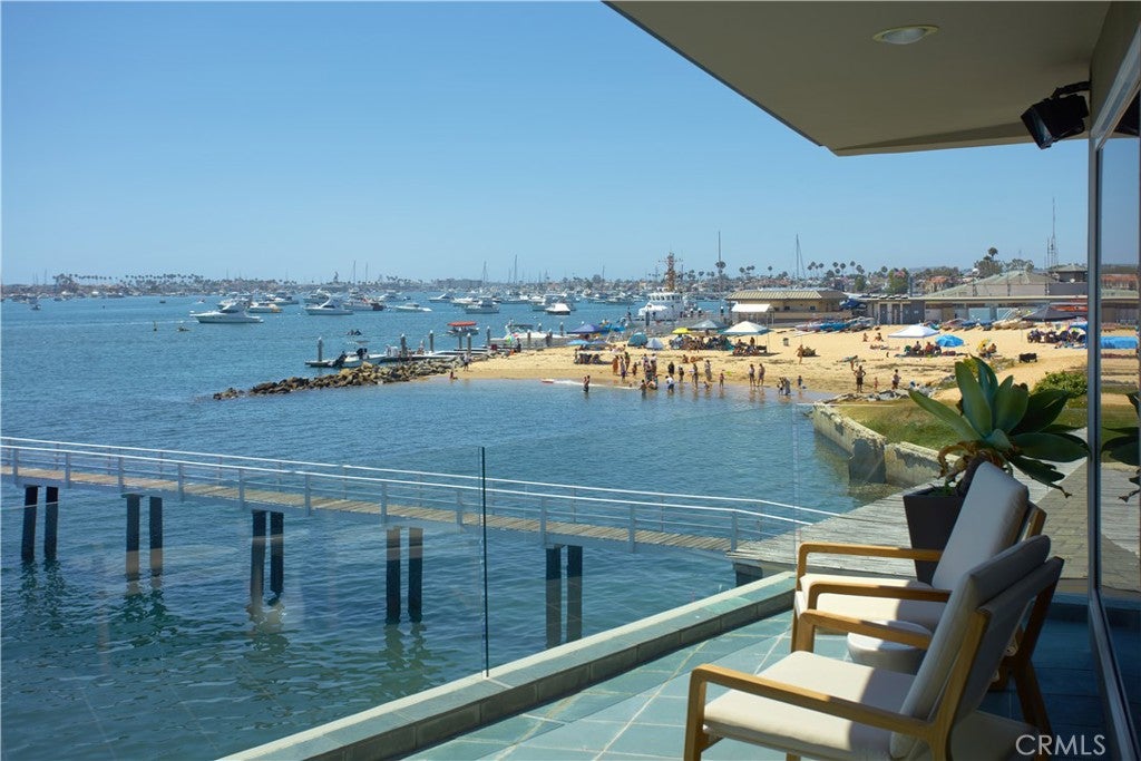 2027 Bayside Drive, Corona Del Mar CA 92625 - Photo 30
