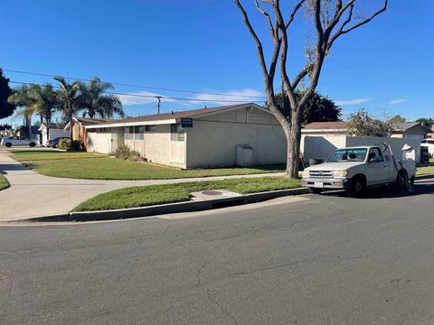 3491 E Curry St Long Beach CA 90805