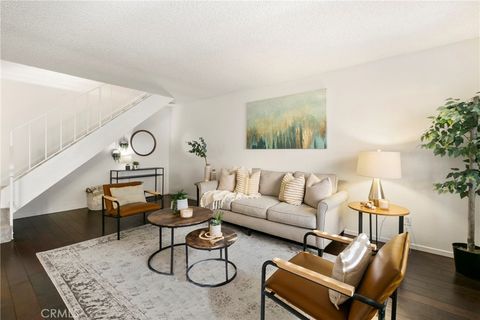 10472 Caminito Rimini San Diego CA 92129