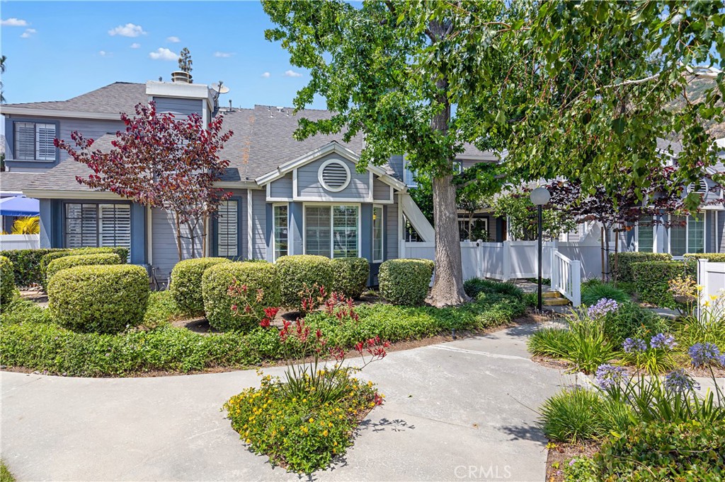 326 Monroe Court