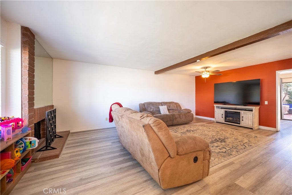 15728 Newton