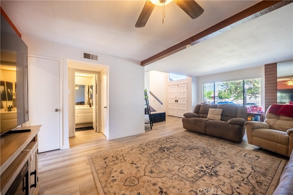 15728 Newton