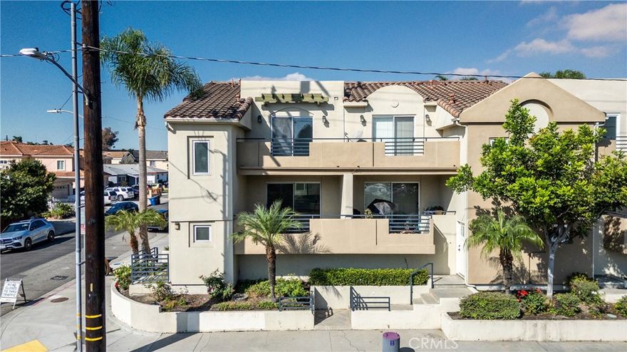 A must-see gated corner tri-level townhouse overlooking the beautiful Alondra Park Golf Course. This move-in ready home features 2 bedrooms, 2.5 baths, plus a loft that can be used as a 3rd bedroom. Each bedroom has its own bathroom, and the master suite includes a large balcony and walk-in closet. The open floor plan offers laminate flooring throughout with new carpet in the bedrooms, a spacious living room with a gas fireplace, quartz countertops in the kitchen, recessed lighting, and ceiling fans in the dining and loft areas. Additional highlights include an attached two-car garage, inside laundry room, and plenty of street parking with only one common wall. The community offers a spa/Jacuzzi. Walking distance to Alondra Park Golf Course, shops, parks, and schools, with easy access to the 405 Freeway and El Camino College.