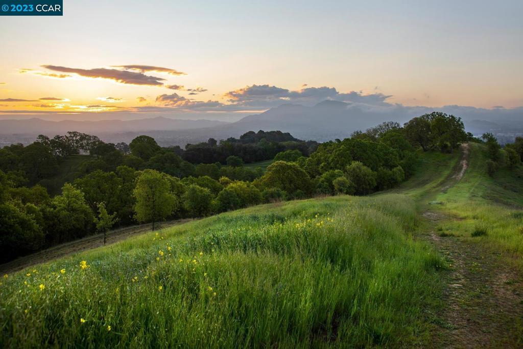 COBBLESTONE - Residential