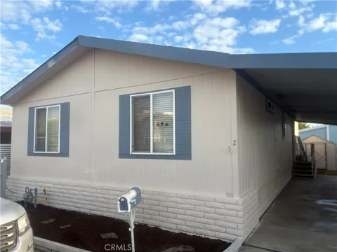 19127 Pioneer Blvd Unit 32, Artesia, CA 90701 - MLS#: PW26008069