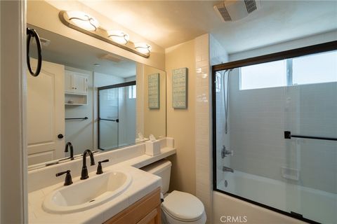 Tiny photo for 2517 Ruhland Ave, Redondo Beach, CA 90278 (MLS # SB26049188)