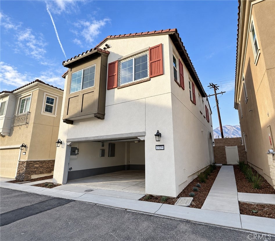 1439 Prairie Rose Ln