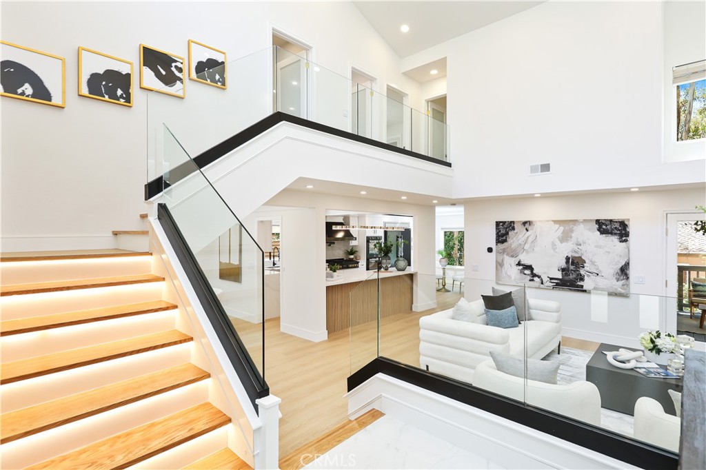 24802 Forest Knoll