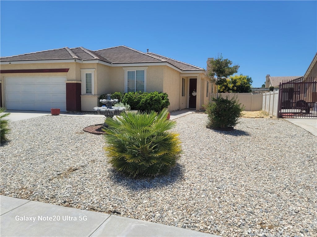 11819 Maywood