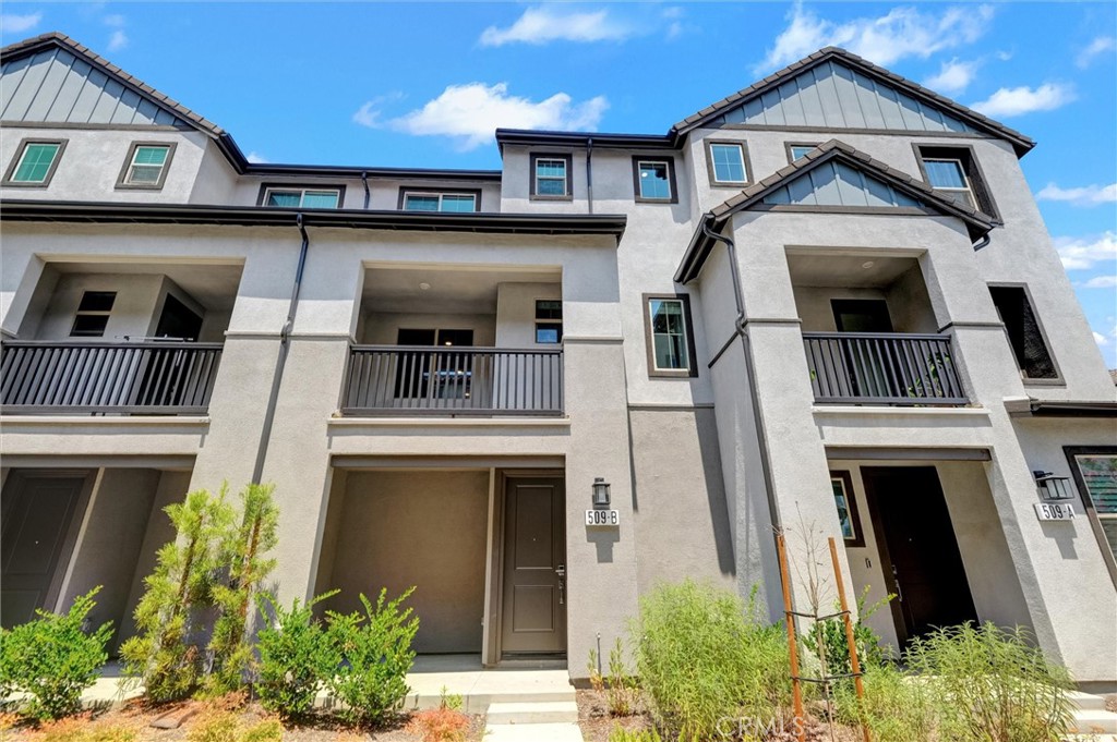 *** SOLAR IS PAID OFF*** Amazing beautiful three-story property in the West City of the West Covina Community. House build in 2023, tri-level condo by acclaimed builder Lennar, For the ultimate in contemporary living. this residence features exquisite finishes and updates throughout. The interior showcases a spacious layout designed for comfort and style, with three levels of thoughtfully designed living spaces. The The 1300 square foot home features high ceilings, modern decor and appliances, and an open layout, The first floor features lovely entry area with access to a front patio and two -car garage with extra storage. upstairs you will find the main floor featuring a modern kitchen with quartz countertop and stainless steel appliances, large living and dining area. One of the standout features is its solar panel system, fully paid off, ensuring energy efficiency and cost savings. Community. the condo includes well-appointed living spaces, generous bedrooms, and luxurious bathrooms. The master suite offers a private retreat with ample closet space and a spa-like ensuite bath, creating a sanctuary within your home. Outside, the community amenities cater to active lifestyles with parks, trails, and recreational facilities just steps away. With its convenient location near shopping, dining, and top-rated schools, this property offers a rare opportunity to embrace luxurious, contemporary living in Chino. Convenience and quality living that won't last long on the market.You Mast to see it!