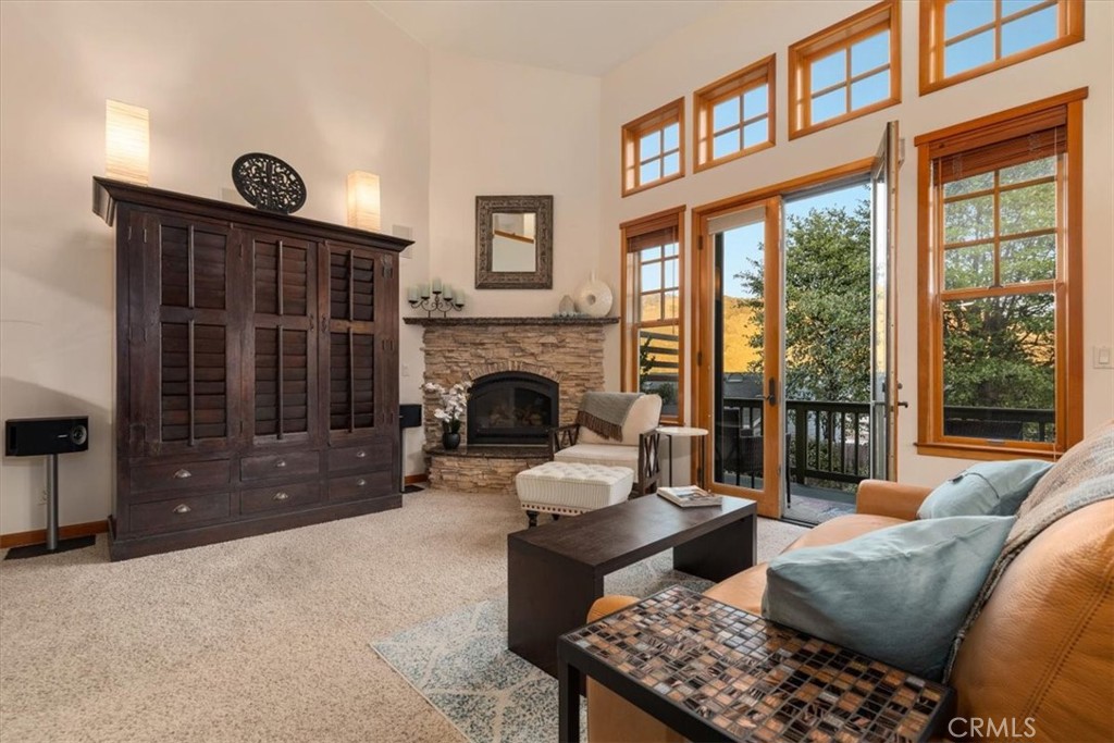 PROPERTIES 290 Ocean Oaks