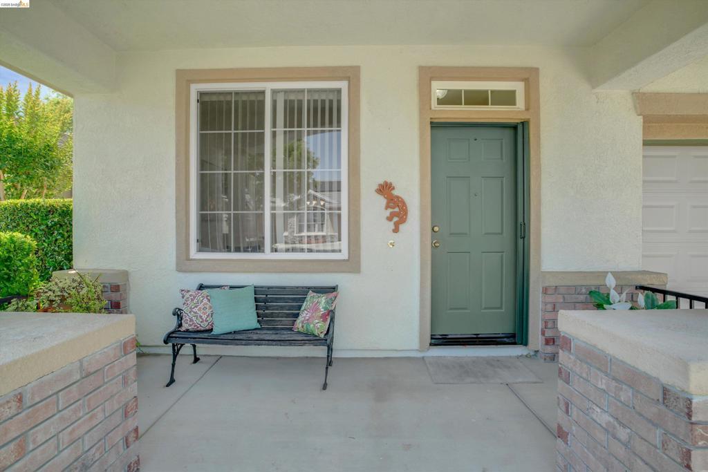 1436 Bismarck Ln