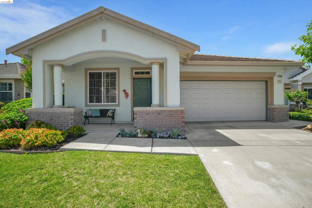 1436 Bismarck Ln