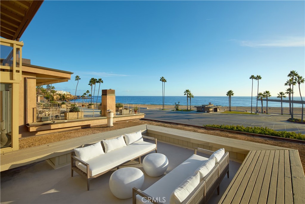 Corona del Mar South of PCH (CDMS) - Residential
