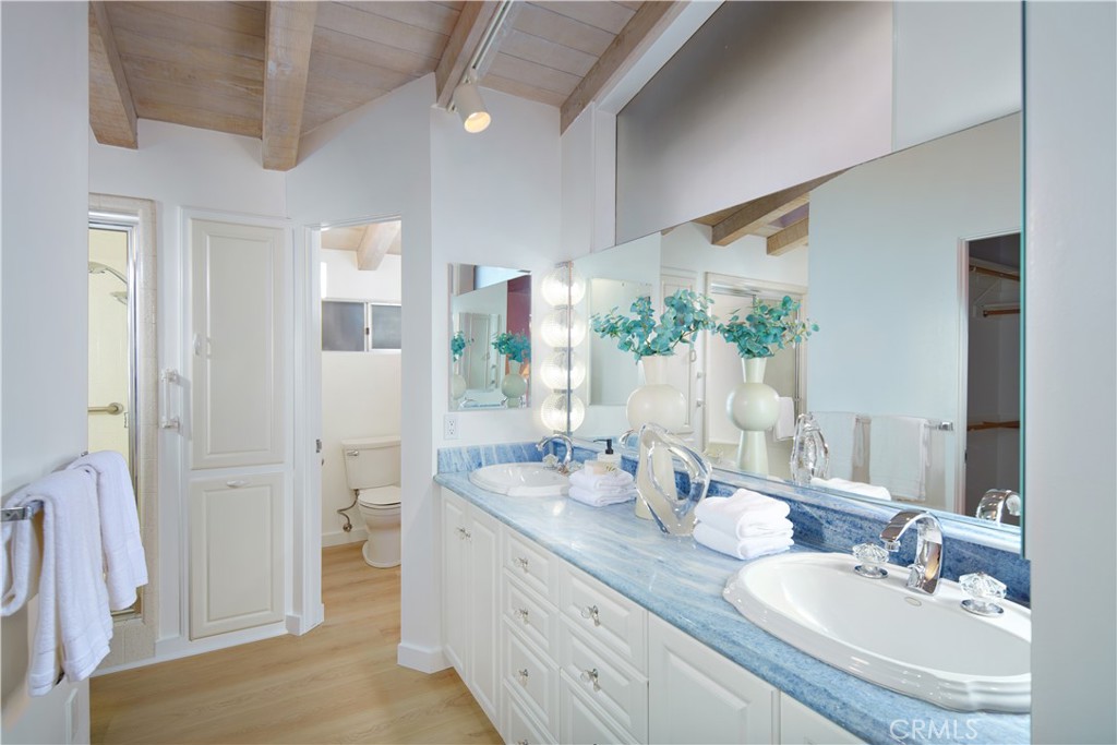 Corona del Mar South of PCH (CDMS) - Residential