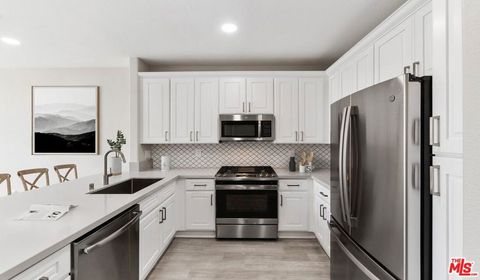 Photo of 6260 W 3rd Street #3-401, Los Angeles, CA 90036 (MLS # 26653029)