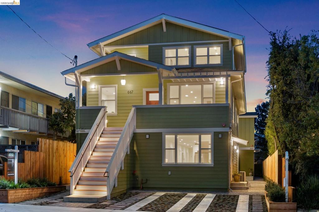 667 Alcatraz Ave Ave