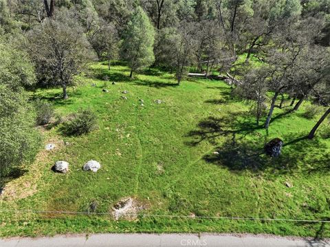 Photo of 4260 Burl Dr, Mariposa, CA 95338 (MLS # FR26059373)