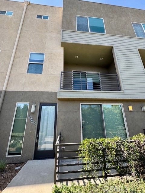 Photo of 1968 Baxter Lane, Upland, CA 91786 (MLS # CV25139604)