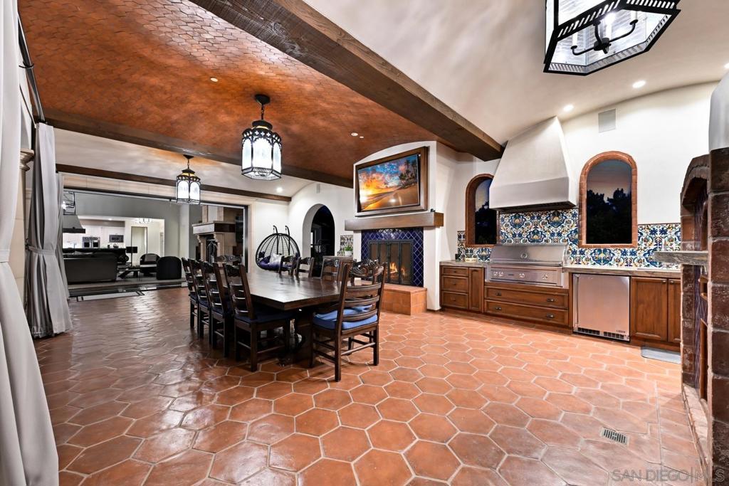 Rancho Santa Fe - Residential