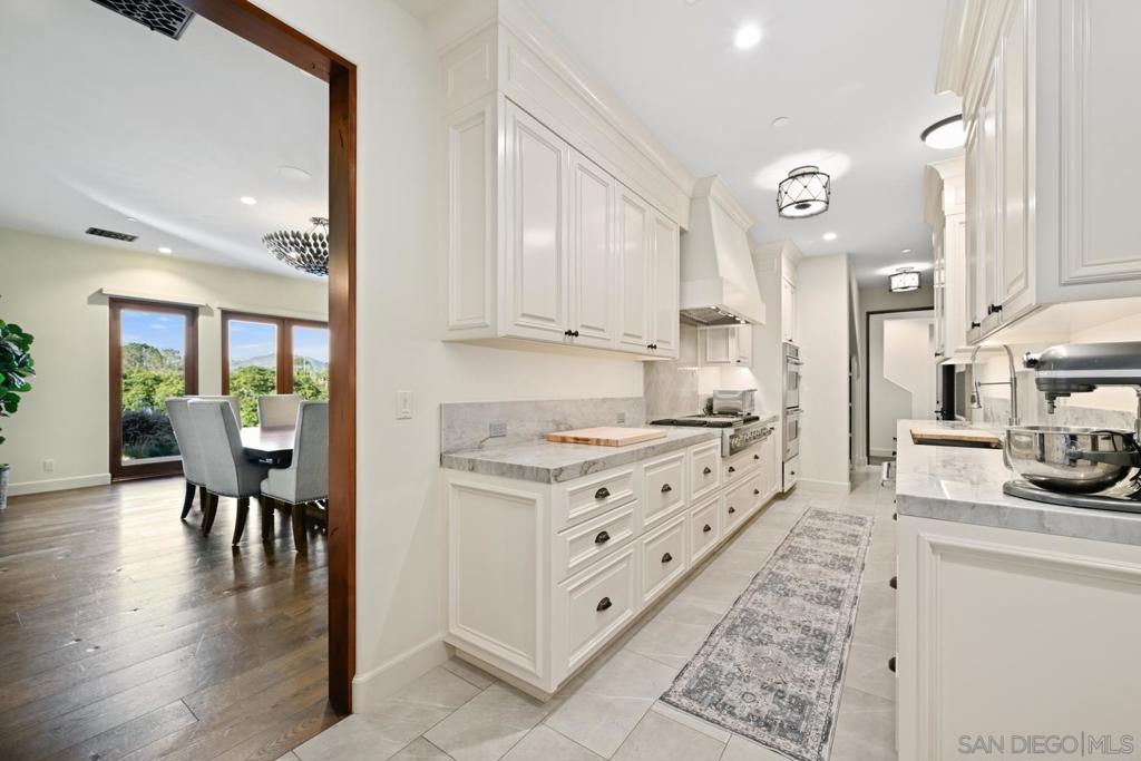 Rancho Santa Fe - Residential