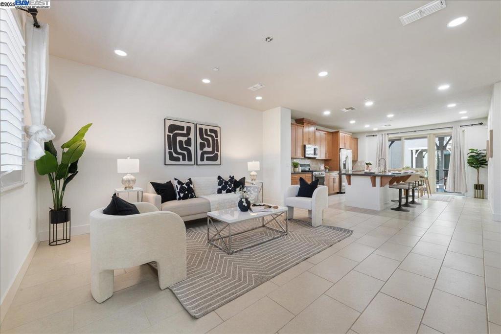 Not Listed - Residential