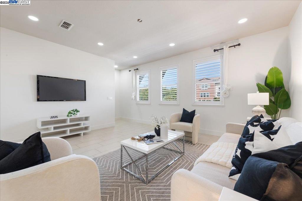 Not Listed - Residential
