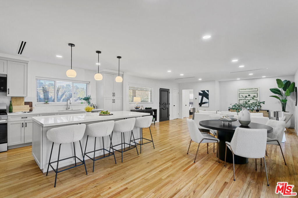 4210 N Sepulveda Boulevard