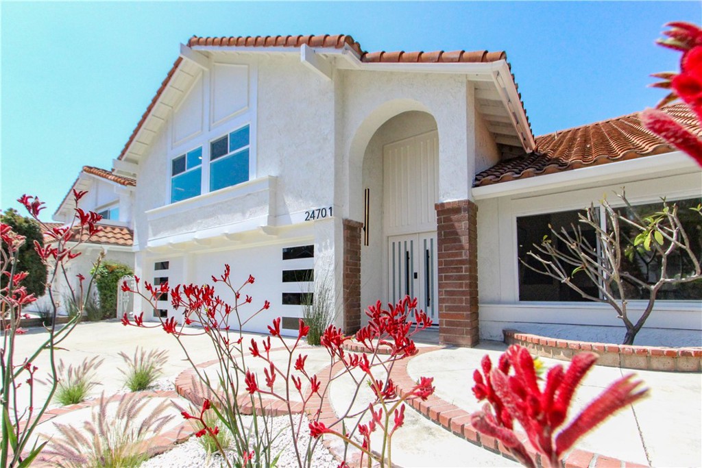 24701 Sarah Lane
