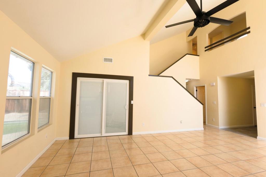 805 El Pinal Lane