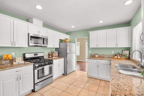 Photo of 2421 S Barcelona ST, Spring Valley, CA 91977 (MLS # 260019695SD)