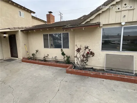 MLS: OC26066077