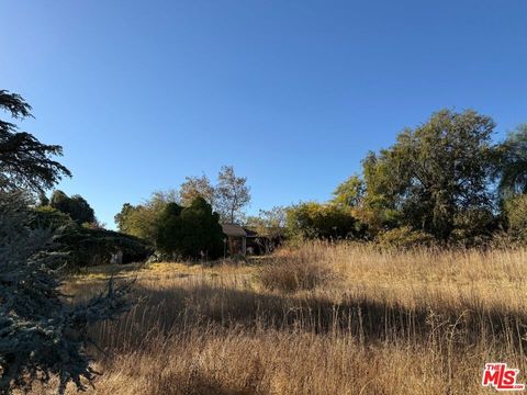 10425 Independence Avenue Chatsworth CA 91311