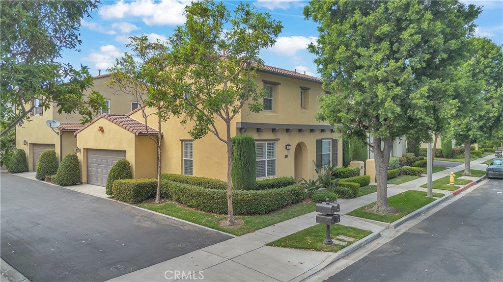 101 Waterman 153, Irvine CA 92602