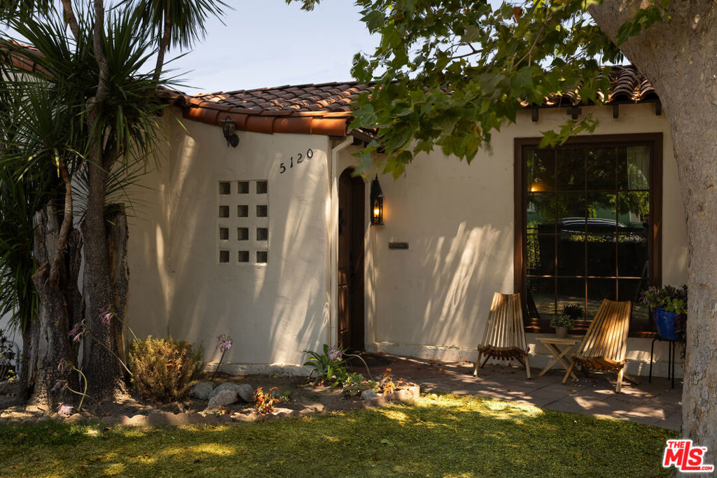 5120 Willowcrest Avenue