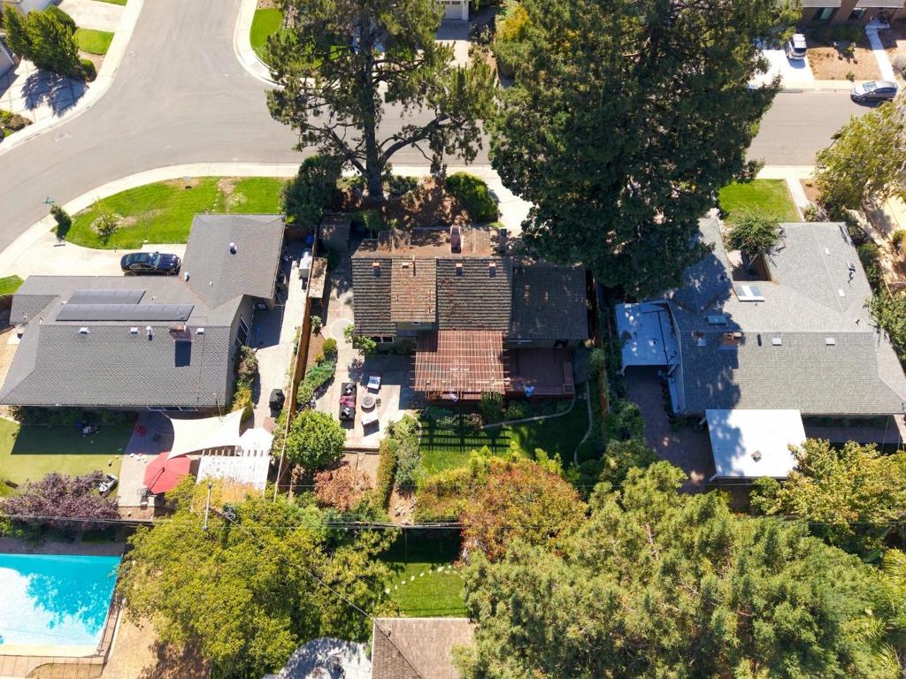 1667 Montemar Way