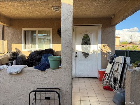 Photo of 938 S Eastman Ave, Los Angeles, CA 90023 (MLS # IG26087917)