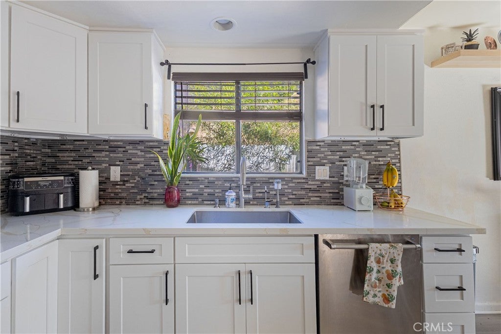 2373 Lily Court