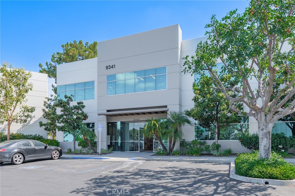 9341 Irvine