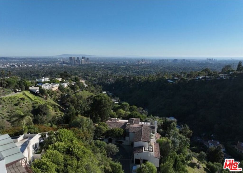 Photo of 1551 Summitridge Drive, Beverly Hills, CA 90210 (MLS # 26656901)