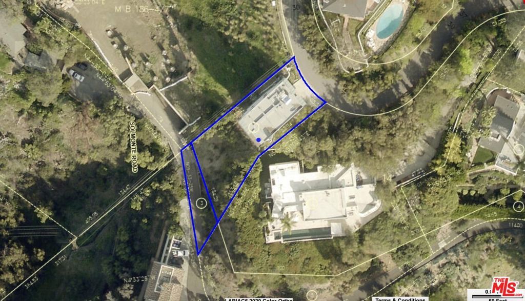 Photo of 1551 Summitridge Drive, Beverly Hills, CA 90210 (MLS # 26656901)