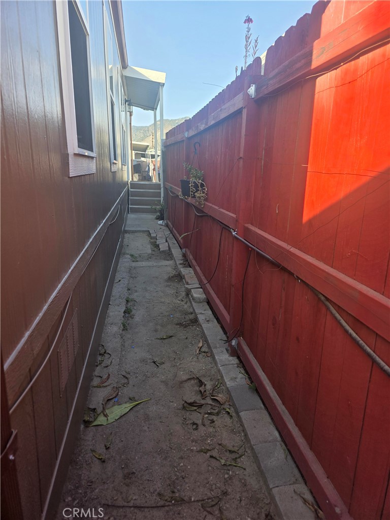 812 N Loren Avenue 18