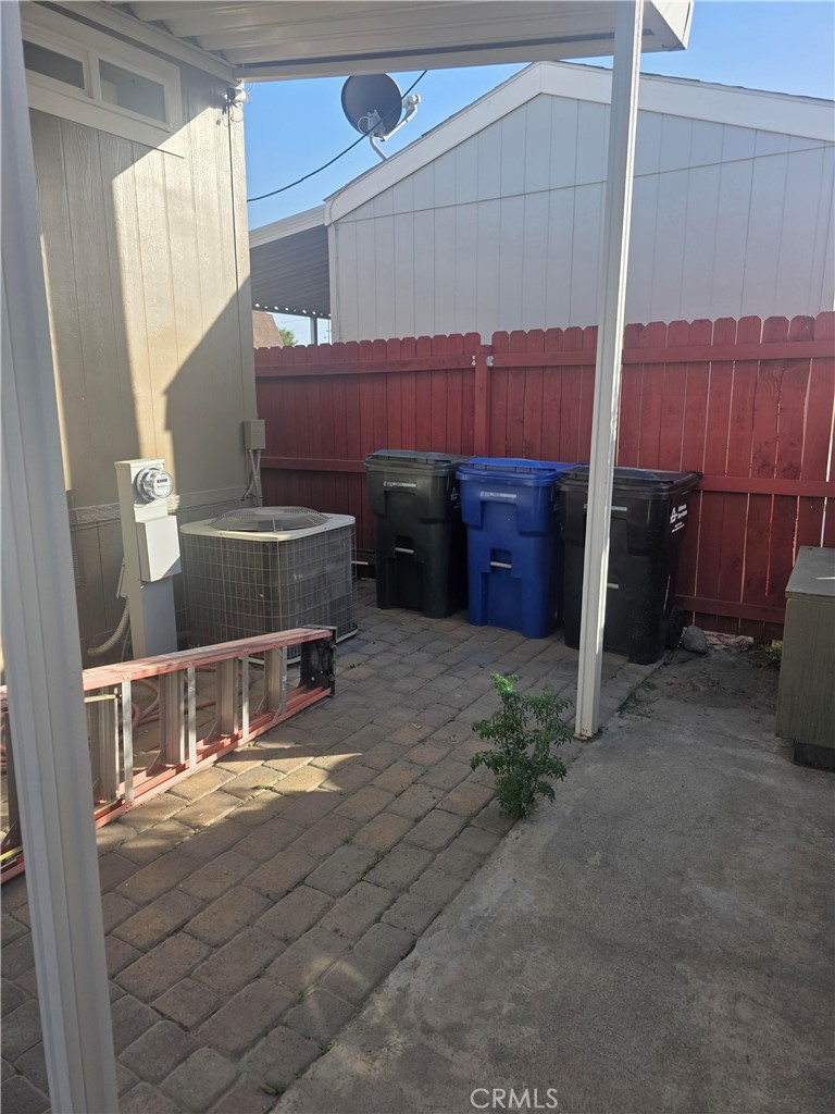 812 N Loren Avenue 18